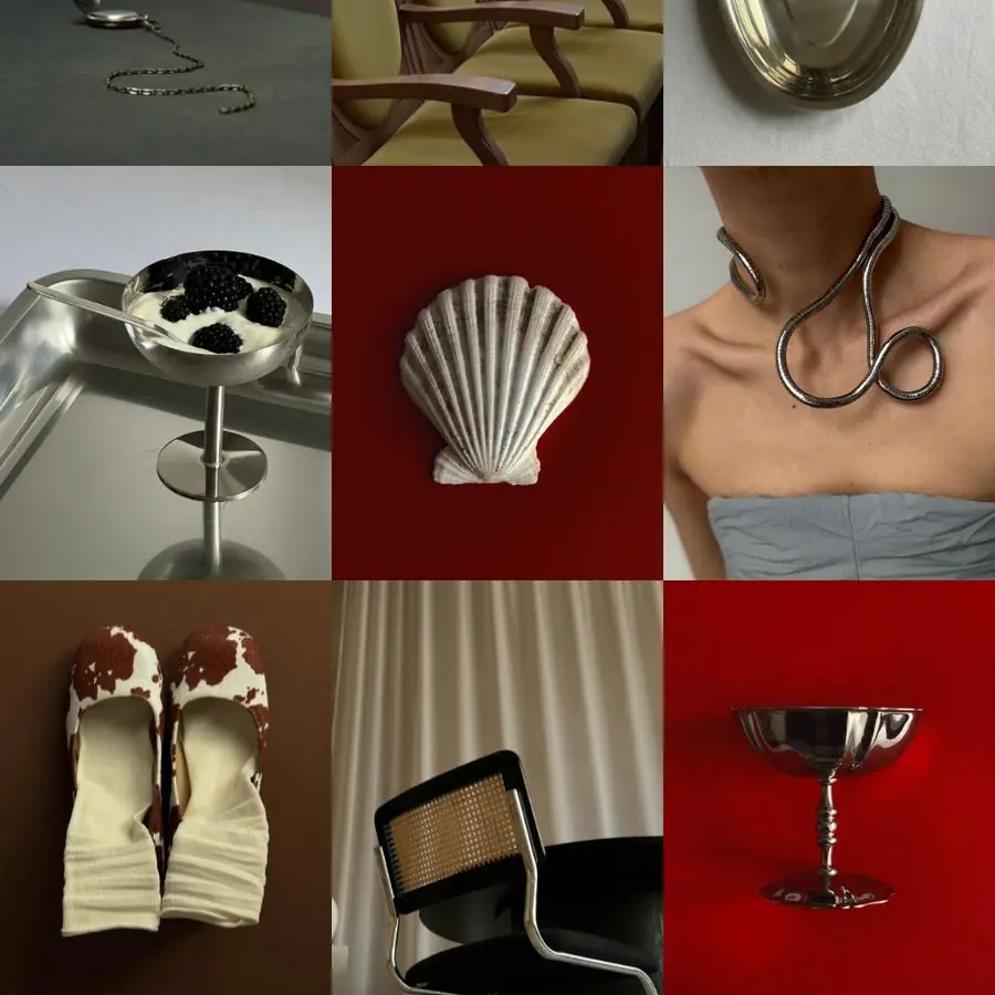Moodboard d'objets : coquillage, collier et coupe en argent, chaises, sur fonds rouge et crème